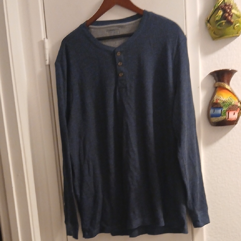 Club Room Navy Long Sleeve Henley XL